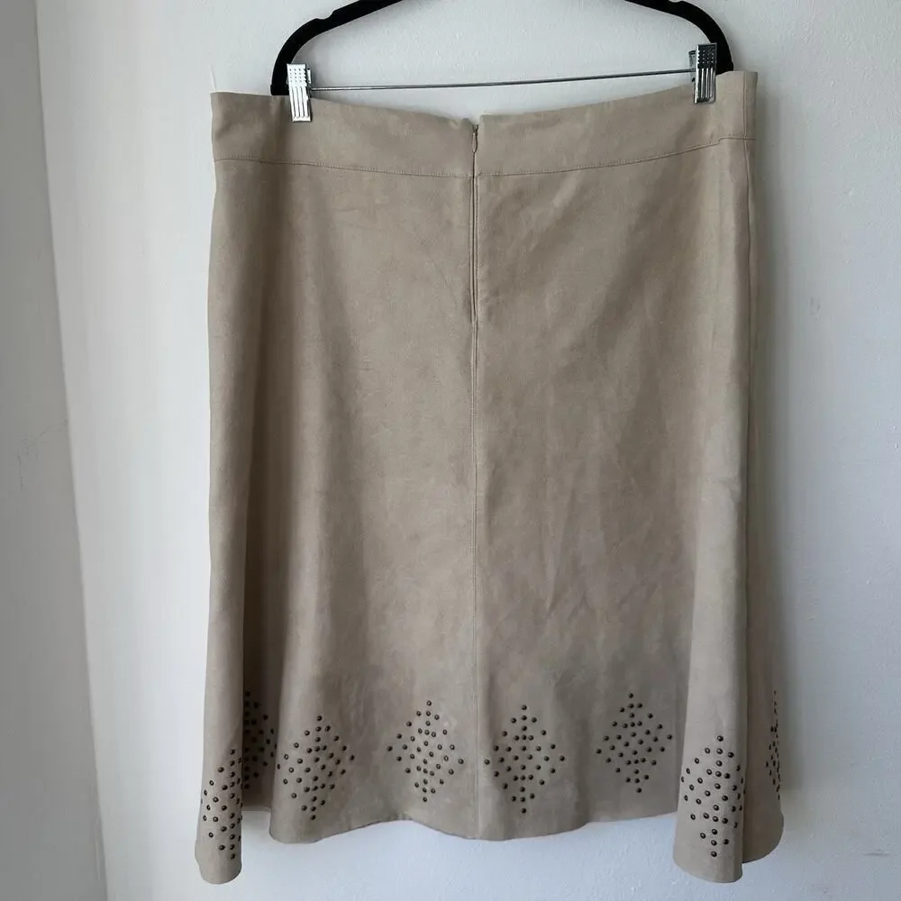 Chico’s Faux Suede Embellished Skirt‎ Back Zip Cream Womens Size 3 US XL